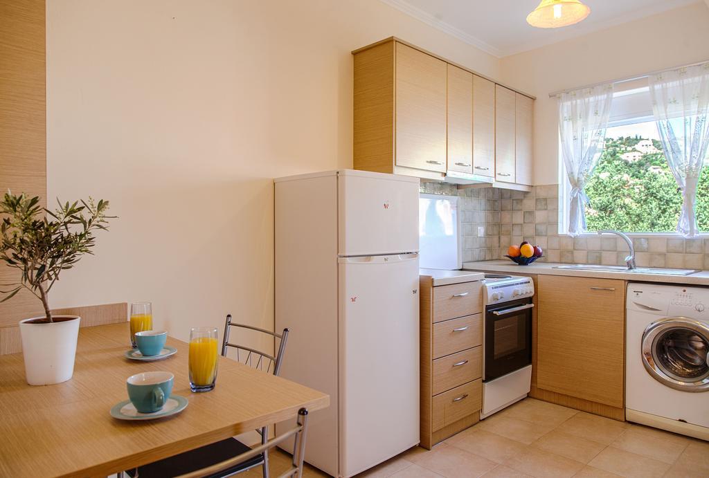 Apolpaina L Apartments エクステリア 写真