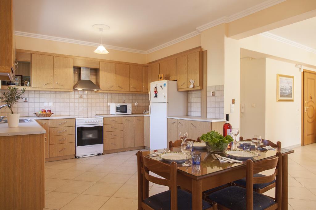 Apolpaina L Apartments エクステリア 写真